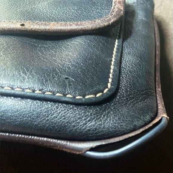 Vintage coach wristlet - Picture 5 of 11